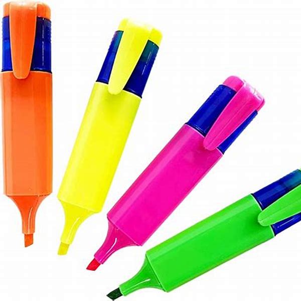 Highlighter Pens Set of 4 Colors Model 8852 Centropen