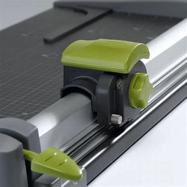 Trimmer SmartCut™ A535 Pro A2 3 in1 Rexel