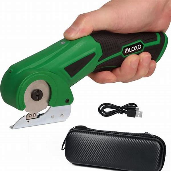Cutter Plastic Hand - Big NO 332-HYUNDAY