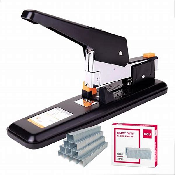 Staples Heavy Duty Size 24/8 Deli