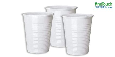 Doms Sharpner Plastic with Cup 8191